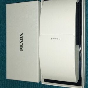 Prada magnetic sunglass case with travel bag